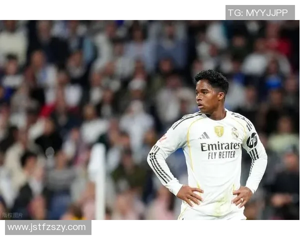 破晓之光,里昂新翼展翅——恩德里克租借加盟,法甲注入青春风暴!